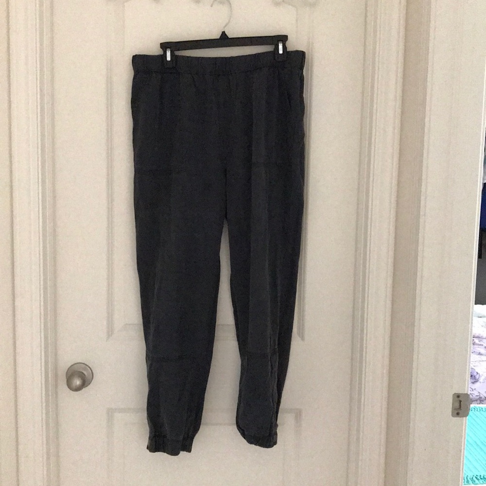 Women American Eagle Jogger Pants